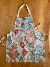 Load image into Gallery viewer, Floral Apron