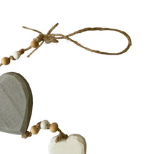 Load image into Gallery viewer, Hearts Garland