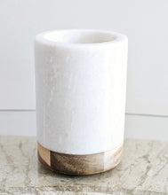 Load image into Gallery viewer, Marble Gargle Cup White