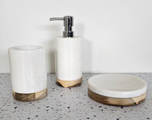 Load image into Gallery viewer, Marble Gargle Cup White