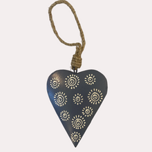 Load image into Gallery viewer, Swirl Heart