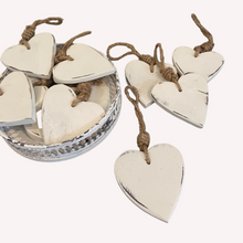 Load image into Gallery viewer, White Wooden Shabby Chic Heart