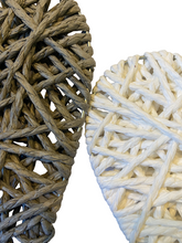 Load image into Gallery viewer, Woven Wicker Heart