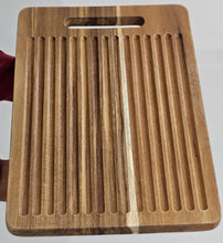 Load image into Gallery viewer, Acacia Wooden Carving and Serving Board Image 4
