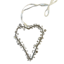 Load image into Gallery viewer, Beaded heart buy now at Vivre, Nelson, NZ for all things hearts
