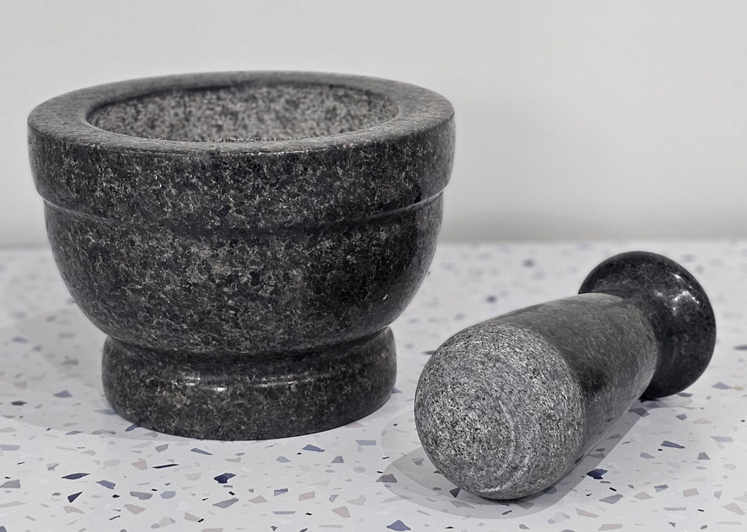 Granite Mortar & Pestle Black photo