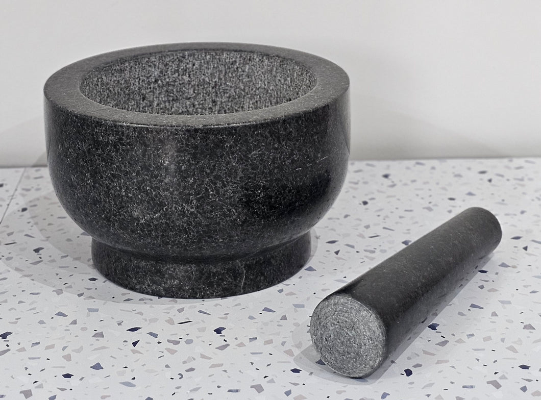Granite Mortar & Pestle Black