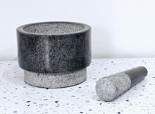 Load image into Gallery viewer, Granite Mortar &amp; Pestle Black
