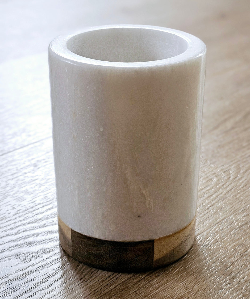 Marble Gargle Cup White