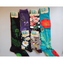 Load image into Gallery viewer, Buy a 6 pack of fun funky socks at Vivre, Nelson, NZ, sloths, llamas, cats, dogs, flowers, bees and much more
